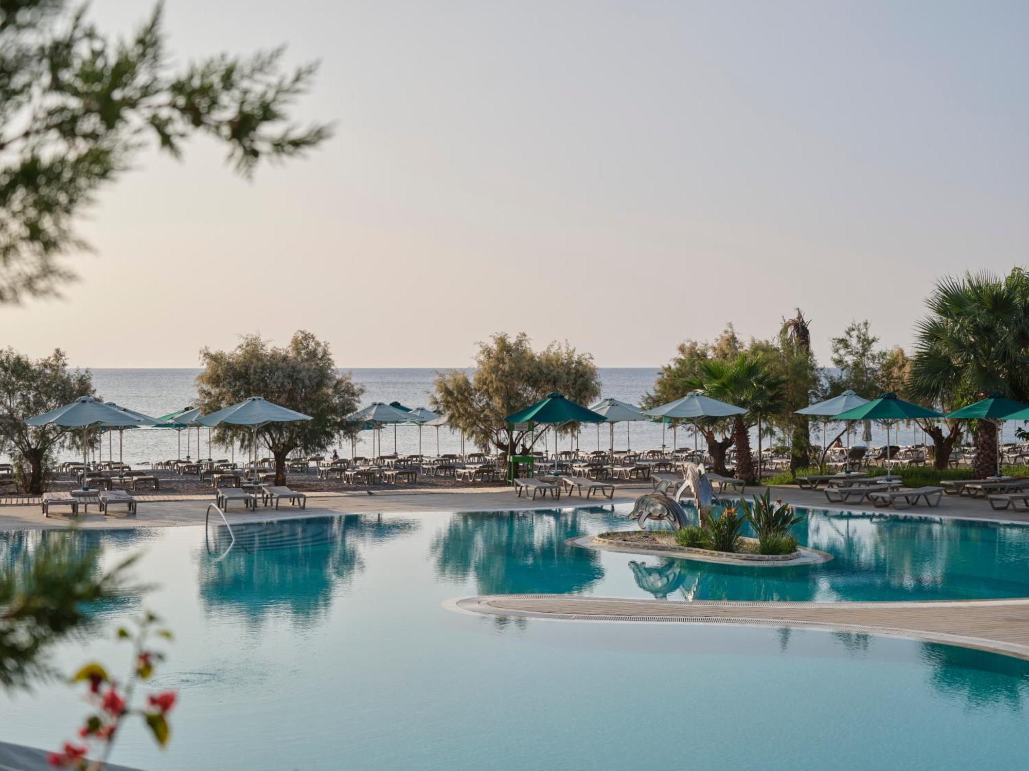Esperos Mare Resort & Spa فاليراكي المظهر الخارجي الصورة