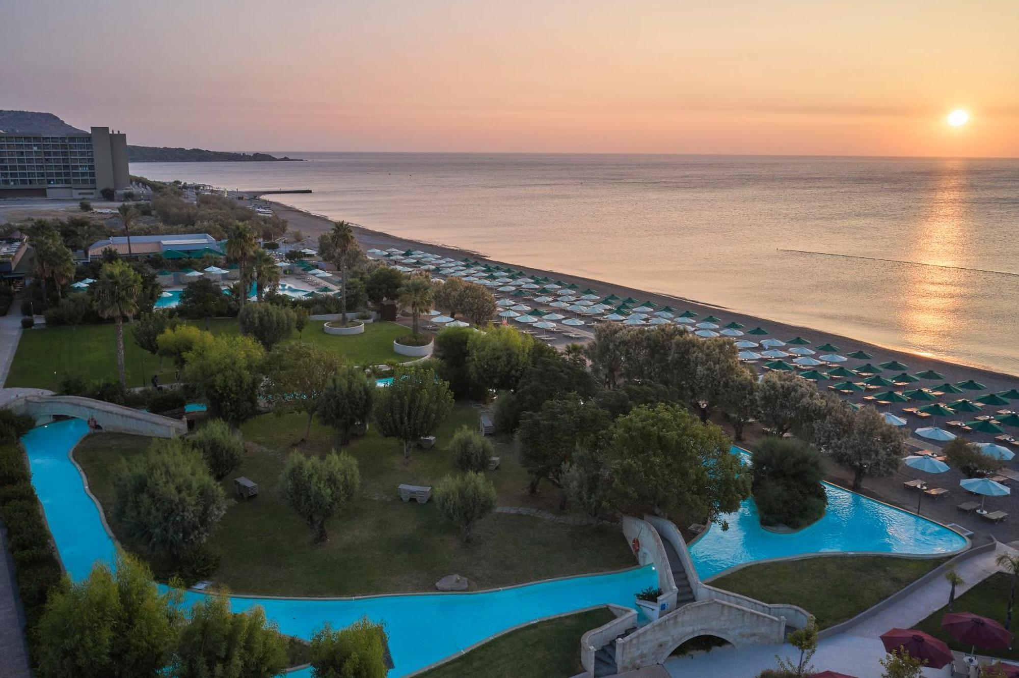 Esperos Mare Resort & Spa فاليراكي المظهر الخارجي الصورة