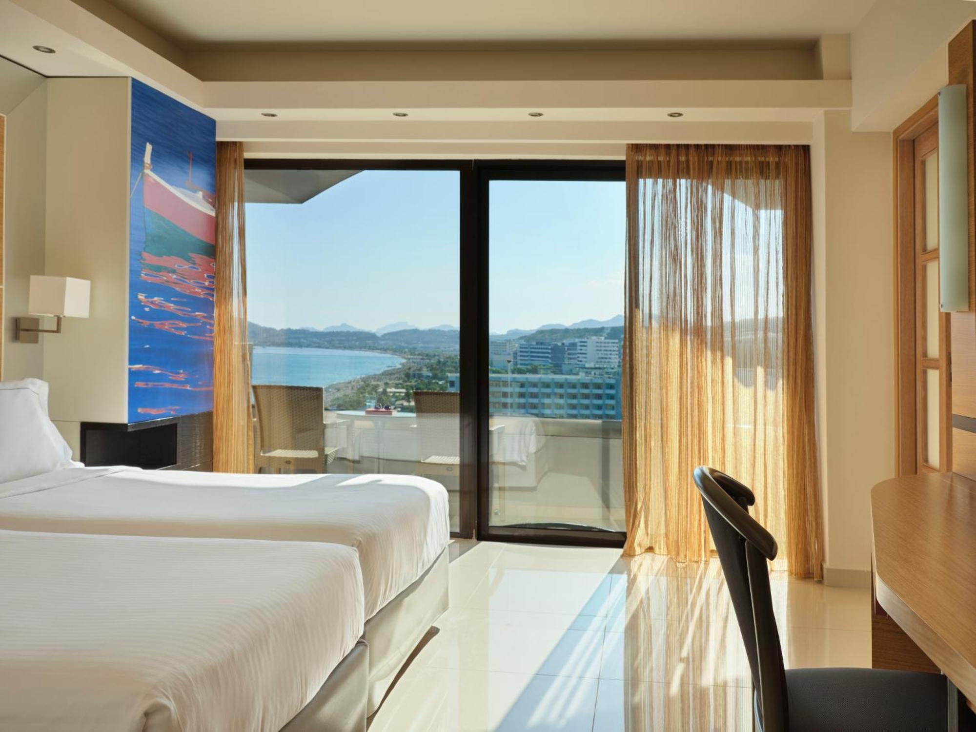 Esperos Mare Resort & Spa فاليراكي الغرفة الصورة