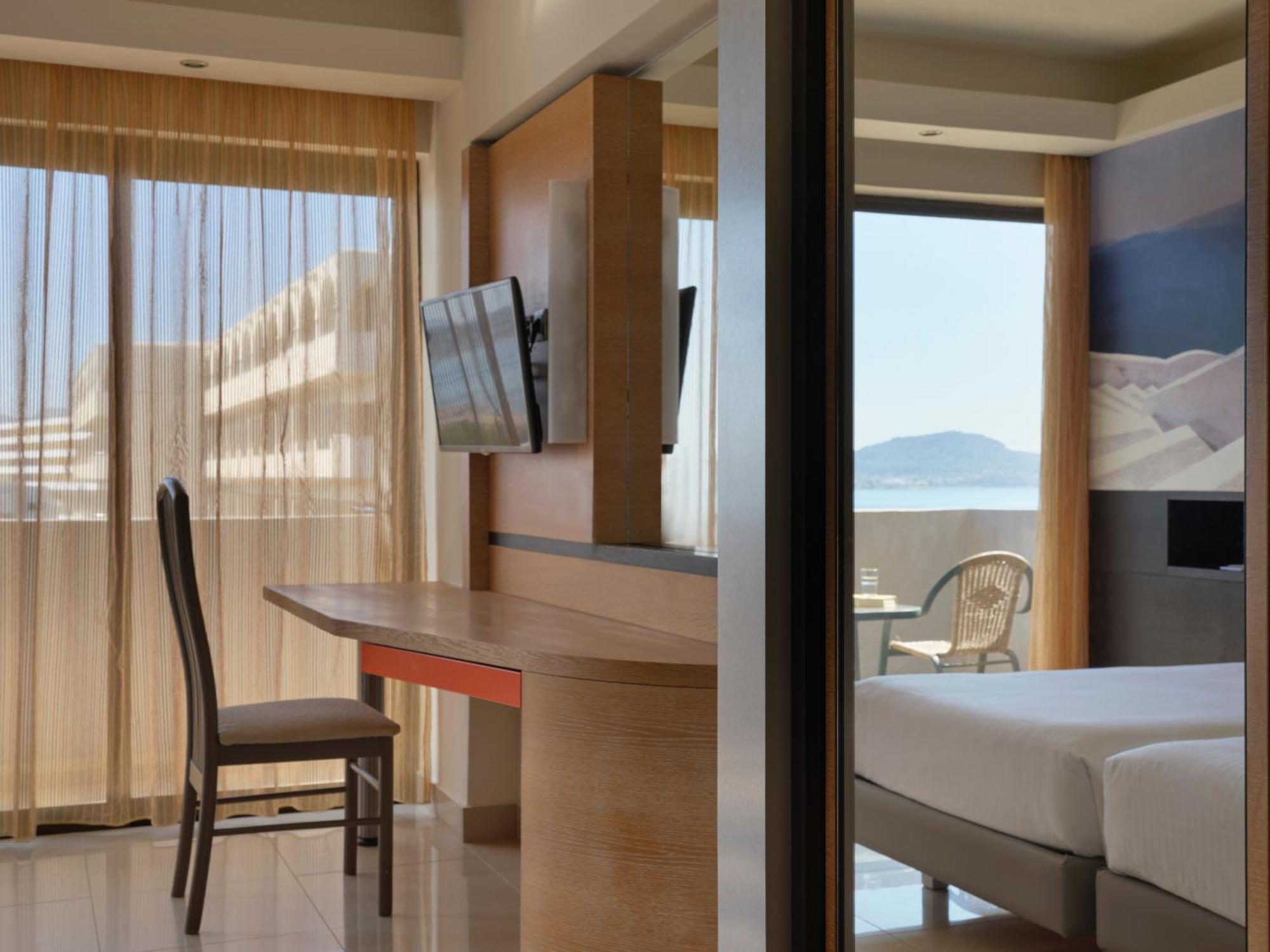 Esperos Mare Resort & Spa فاليراكي الغرفة الصورة